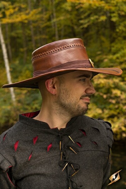 Witch Hunter Hat - Brown