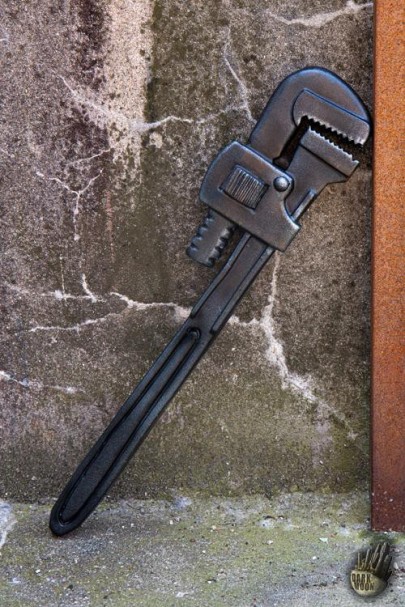 La llave inglesa, una versátil herramienta de hierro - La minería