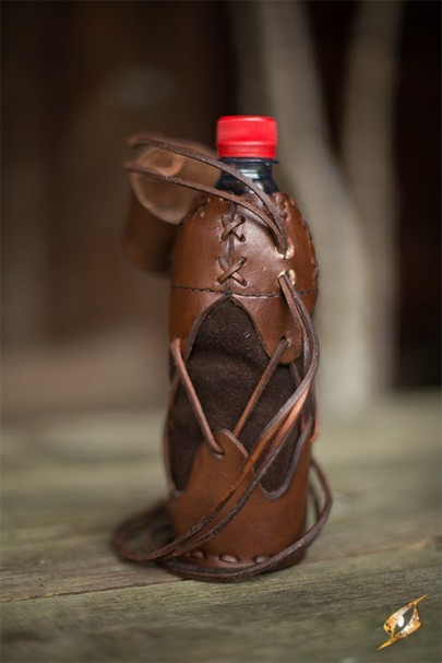 Laced Bottle Holder - Brown