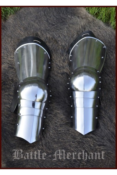 Late medieval leg protection, 1.2 mm steel